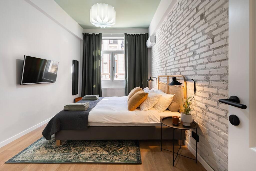 Old City Apartment - Self Check-In Bukarest Exterior foto
